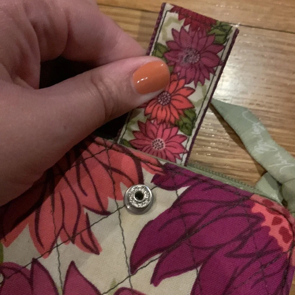 Vera Bradley wallet - Picture 3 of 6